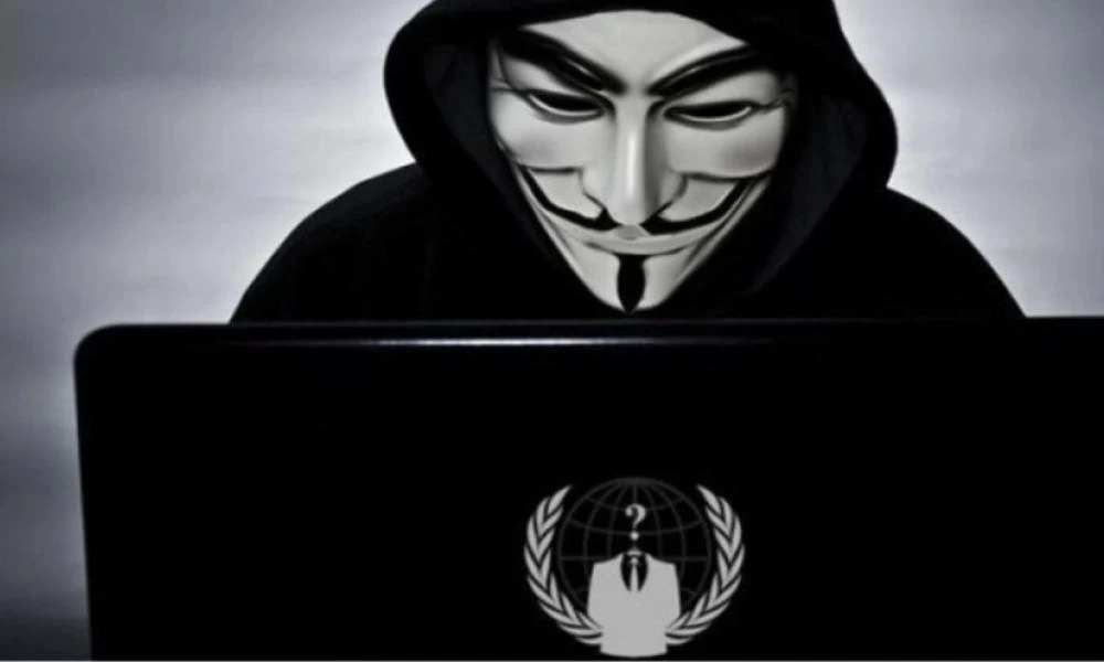 Ουκρανία: Νέο "χτύπημα" των Anonymous - Χάκαραν τη Ρωσική Ομοσπονδιακή Υπηρεσία Ασφαλείας